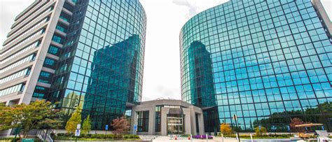 Tysons MRI and Imaging Center .